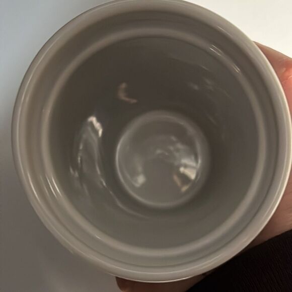 Starbucks 2011 Travel Mug with Lid 12oz - Picture 4 of 13